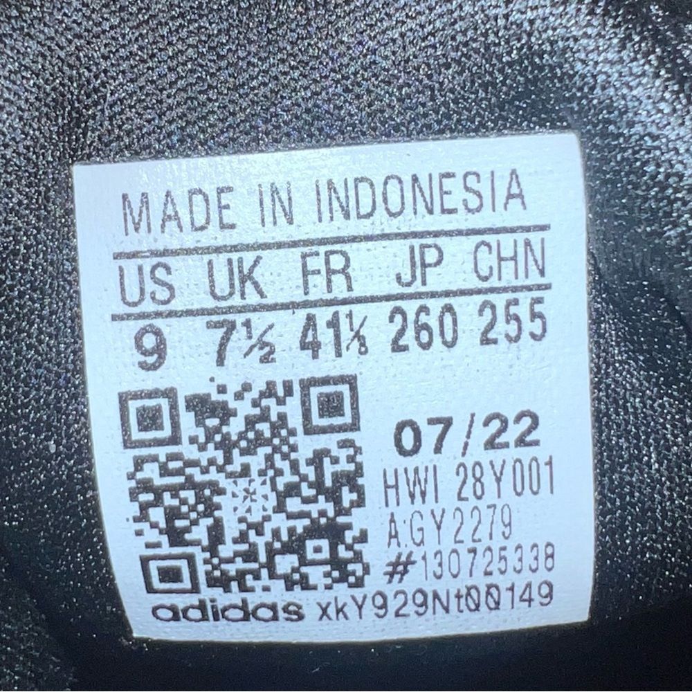 Adidas Black and Pink Cloudfoam Sneakers - Picture 12 of 12